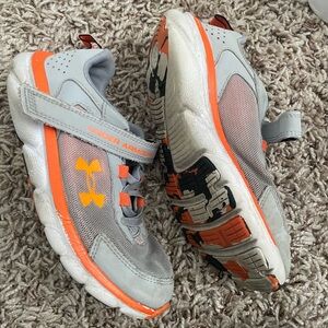 Under armour boys sneakers